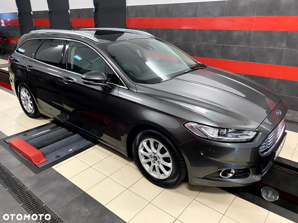 Ford Mondeo 2.0 TDCi Titanium PowerShift - 4