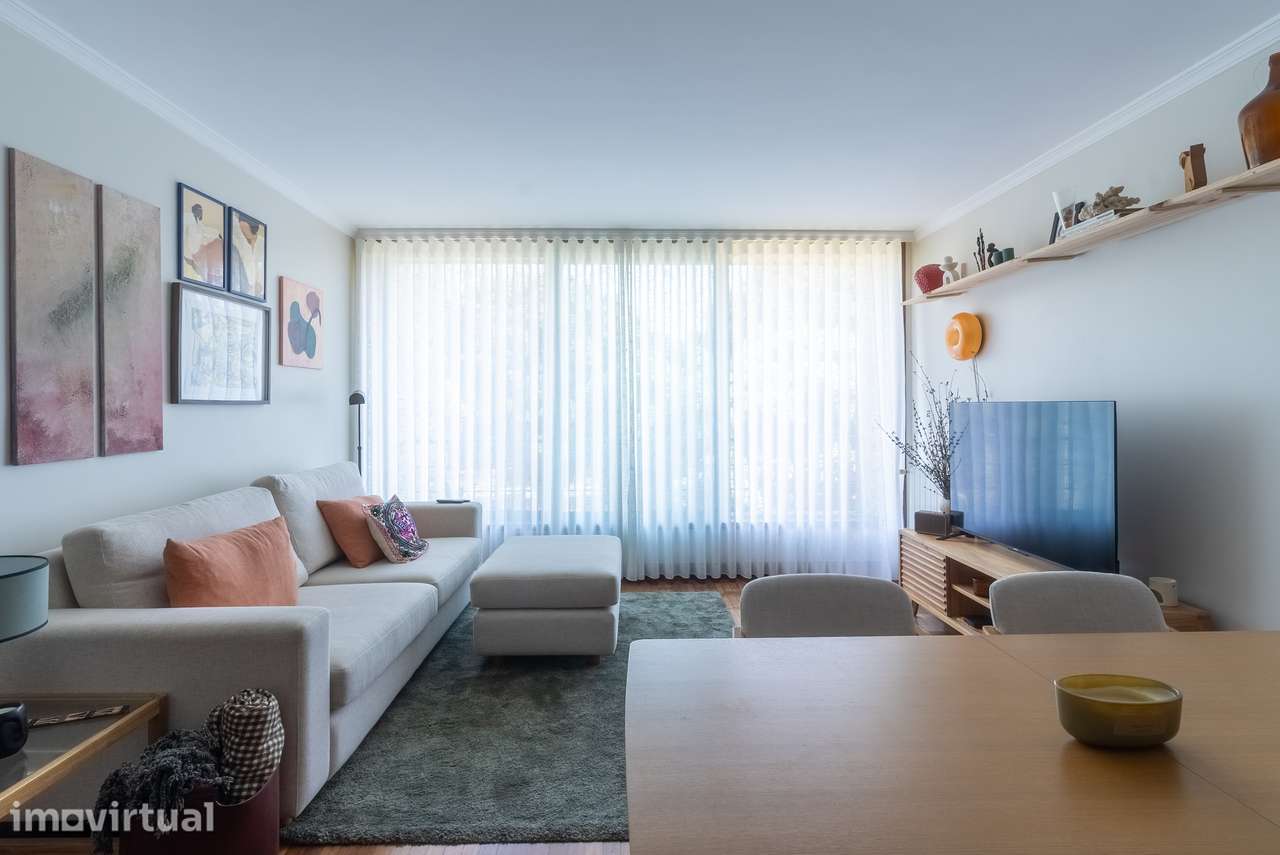 Apartamento T1 Remodelado no Empreendimento Alto da Boa Nova - Grande imagem: 3/25