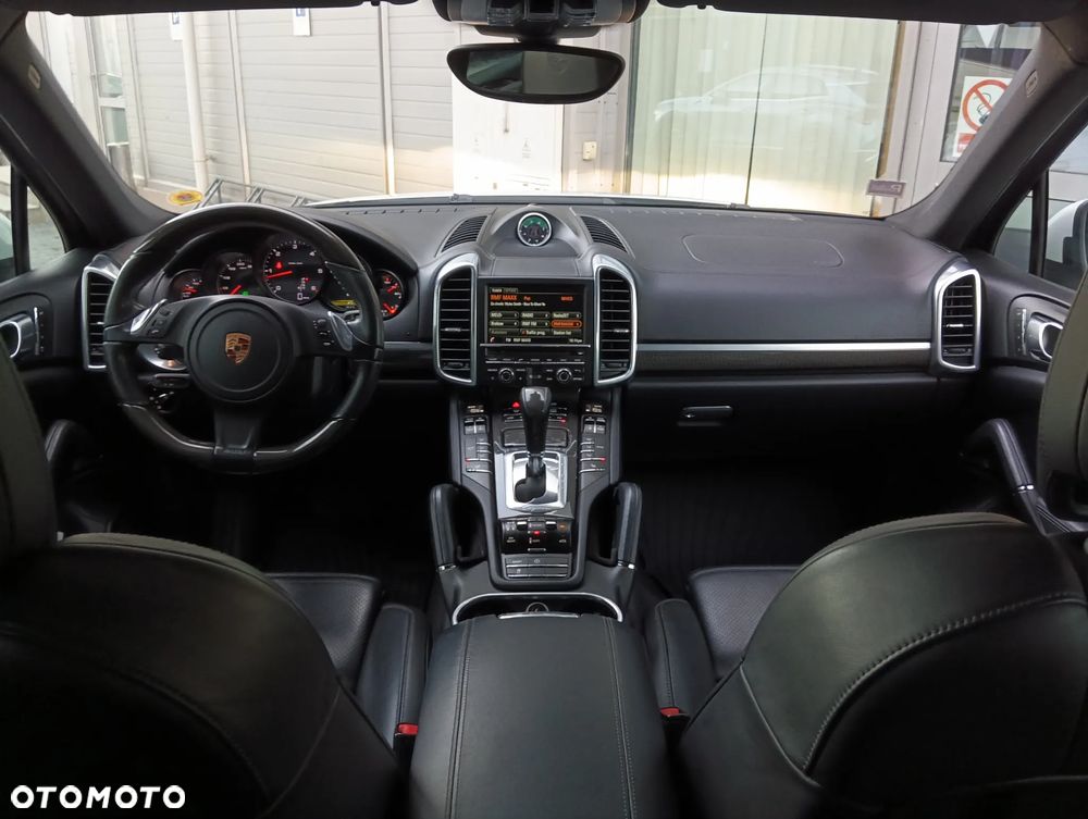 Porsche Cayenne Diesel Platinum Edition - 13