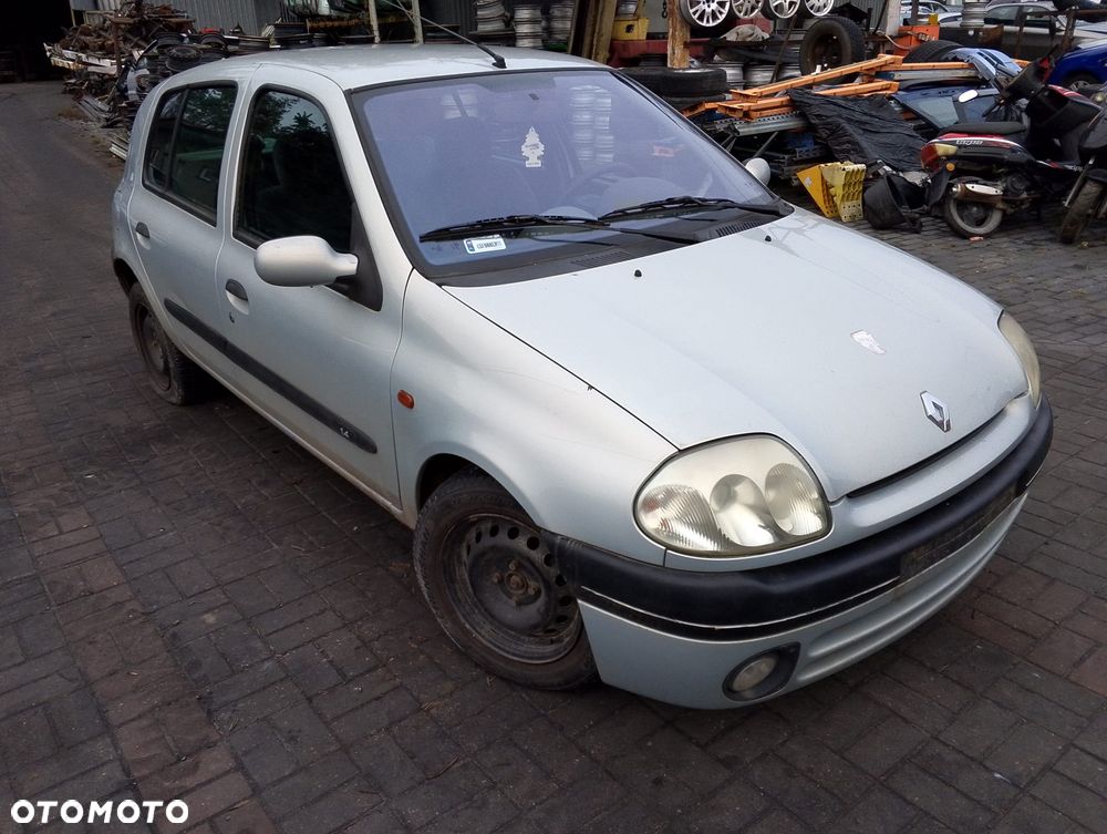 Renault Clio II (98-01r.) 1.4 B 74KM. Silnik E7J 634 Skrzynia JB1966 lakier MV632. Cały na części. GWARANCJA !!!  Przód Tył Zestaw Komplet Drzwi Klapa Zderzak Błotnik Maska Grill Atrapa Szyba Pas Lampa Lusterko Boczki Fotel Kanapa Kokpit Deska Rozdzielcza Przełącznik Włącznik Sterownik Przewody Wiązka Instalacja Moduł Komputer Czujnik Listwa Pompa Alternator Wtryski Głowica Rozrusznik Kompresor Sprzęgło Dwumas Silnik Skrzynia ABS Klimatyzacji Paliwa Wspomagania Kolektor Turbina Przepustnica Zawór Chłodnica Koło Hak Belka Sanki Zawieszenie Mcpherson Półoś Amortyzator Wydech Tłumik Zacisk Most - 3