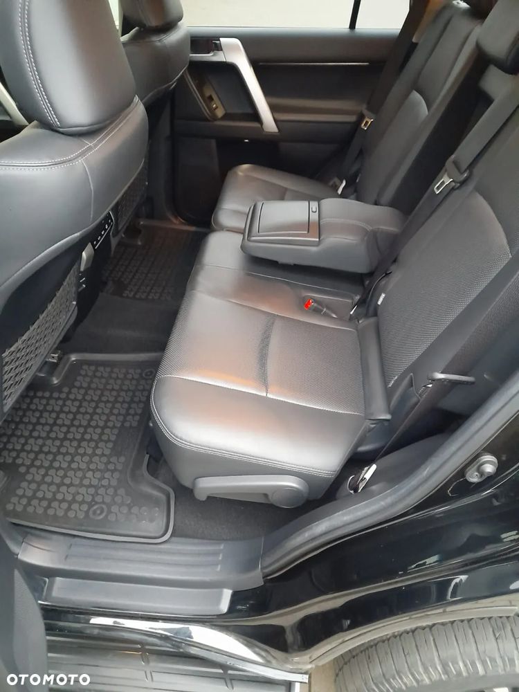 Toyota Land Cruiser LC 2.8 D-4D Invincible - 6