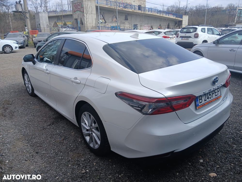 Toyota Camry 2.5 Business - 3