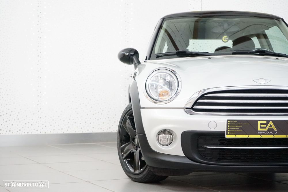 MINI 3 Portas Cooper D - 29
