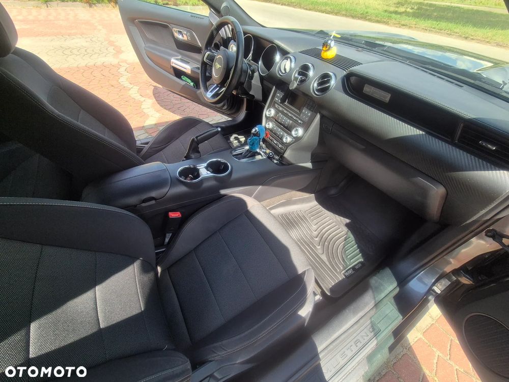 Ford Mustang 3.7 V6 - 11