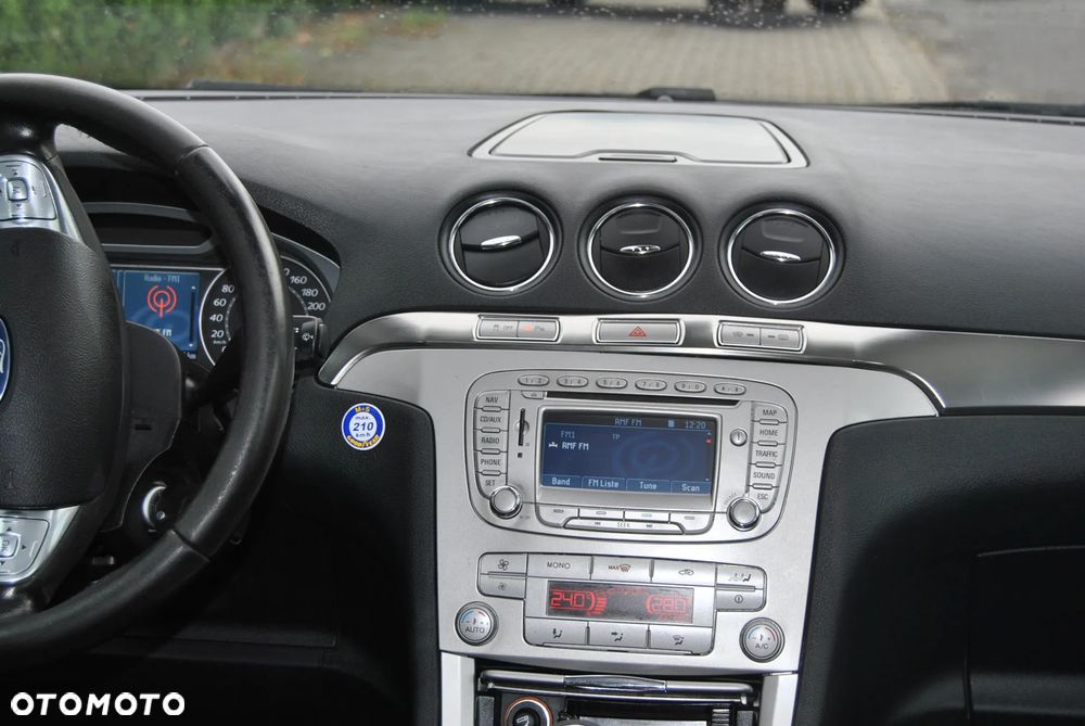 Ford Galaxy 2.0 TDCi DPF Ambiente - 22