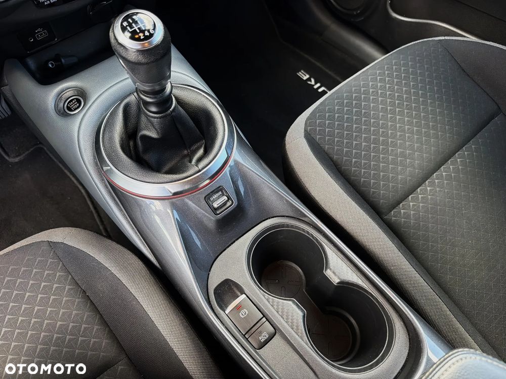 Nissan Juke 1.0 DIG-T N-Connecta - 16