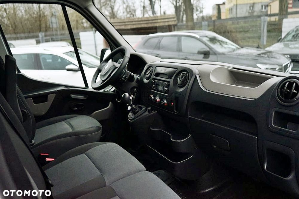 Renault Master - 13
