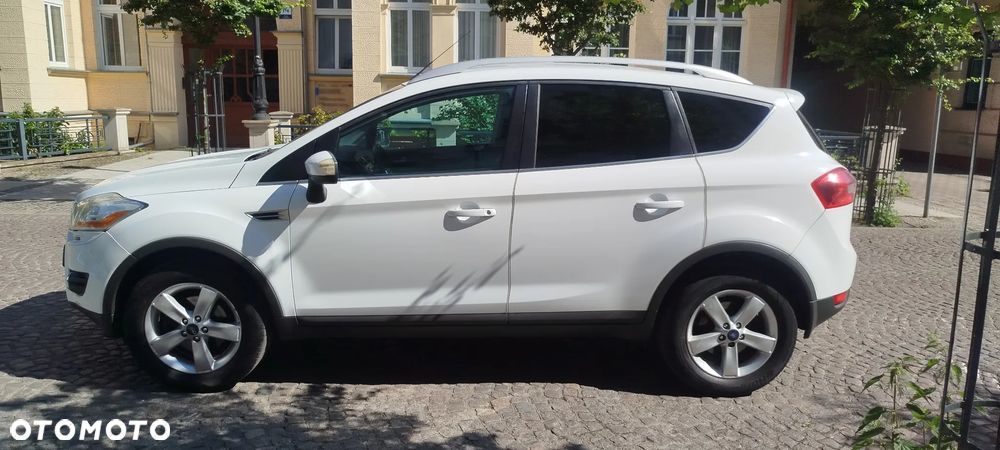 Ford Kuga - 9