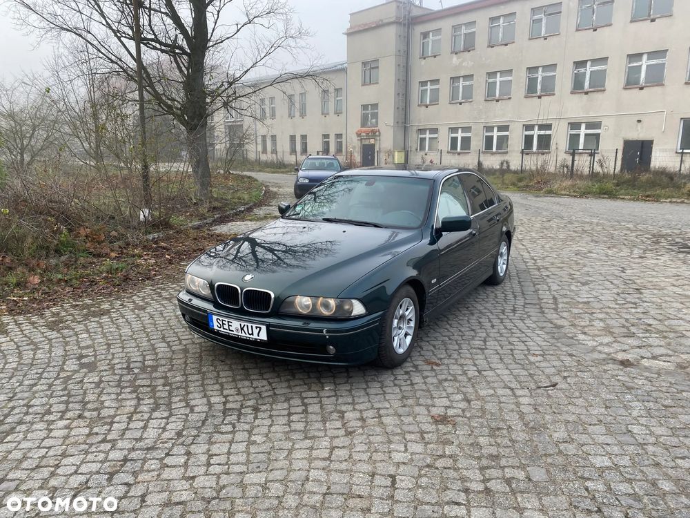 BMW Seria 5 525i - 2