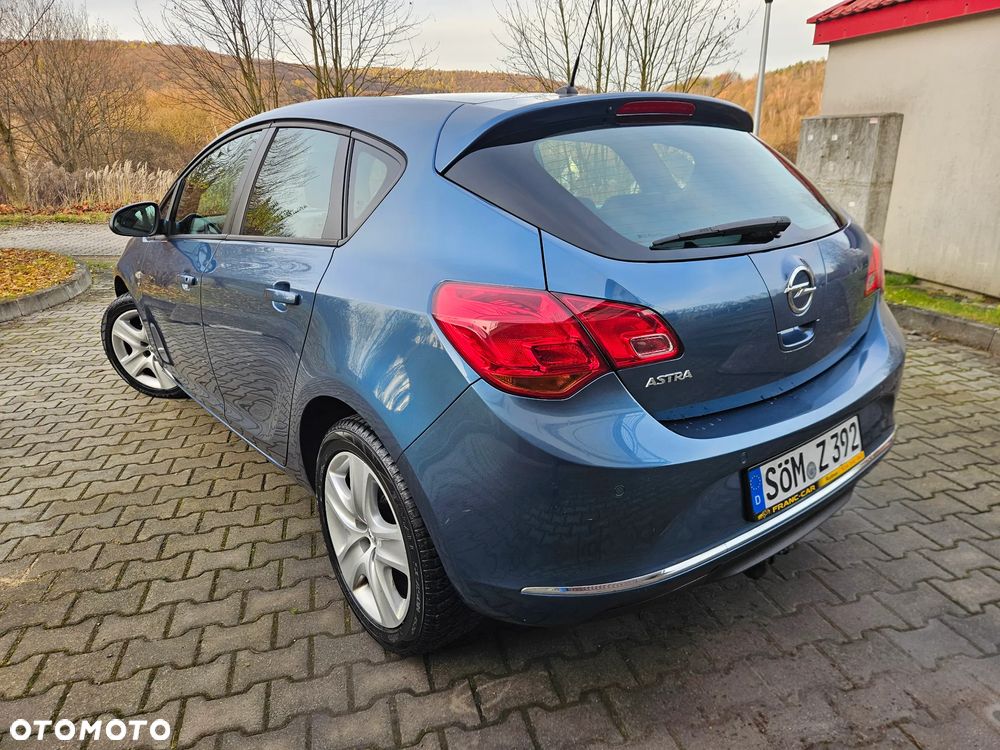 Opel Astra 1.6 ecoFLEX Start/Stop Active - 37