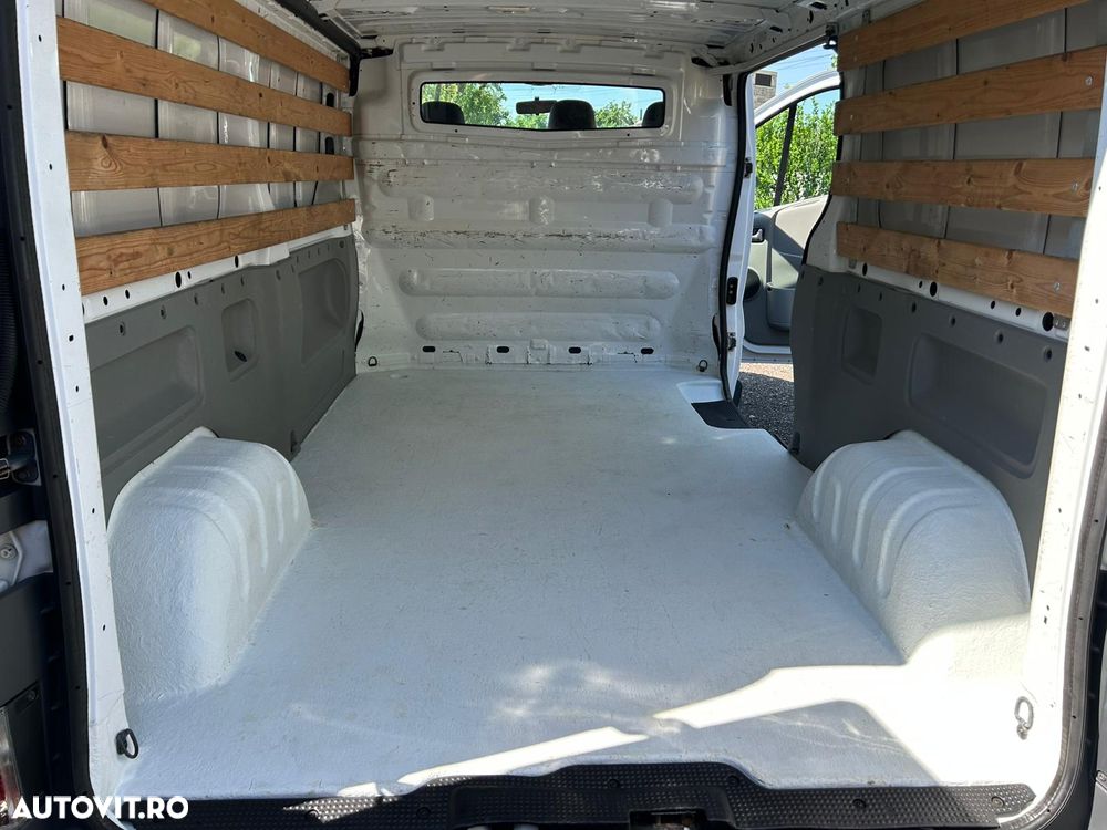 Renault Trafic Combi L2H1 - 24