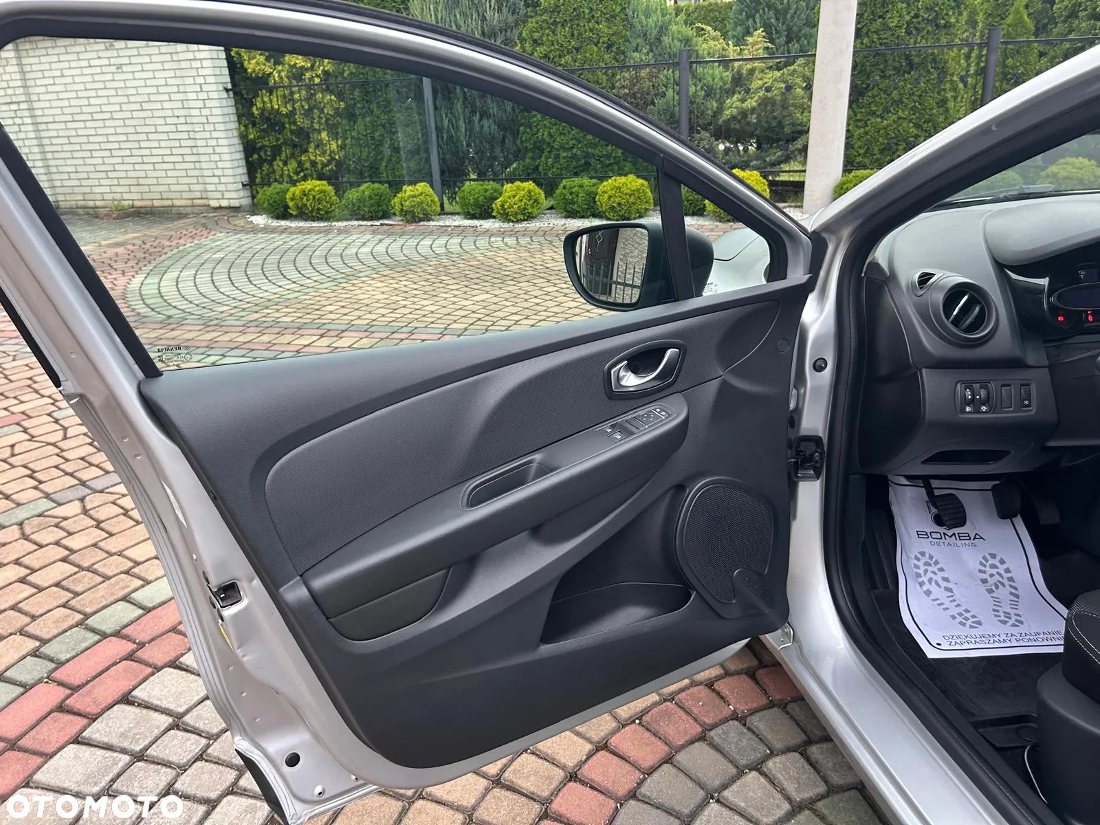 Renault Clio 1.5 dCi Energy Alize - 6
