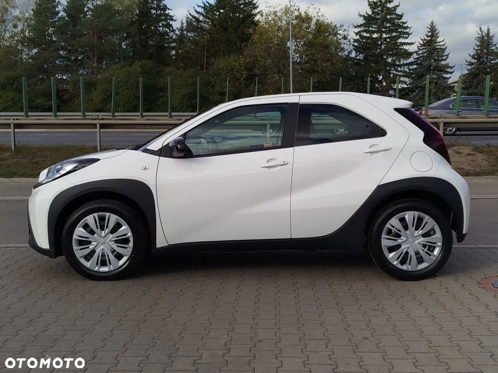 Toyota Aygo X 1.0 VVT-i Comfort CVT - 3