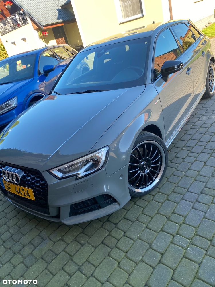 Audi A3 Sportback - 1