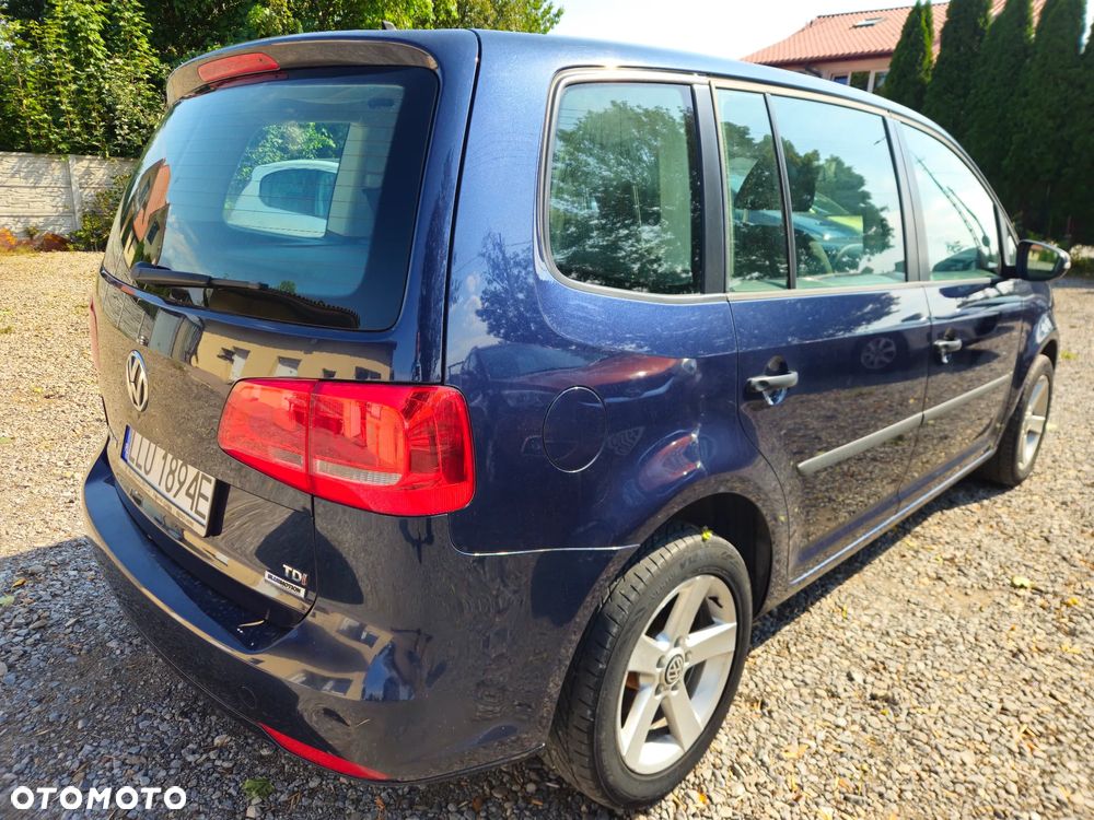 Volkswagen Touran 1.6 TDI DPF BlueMot Comfortline - 3