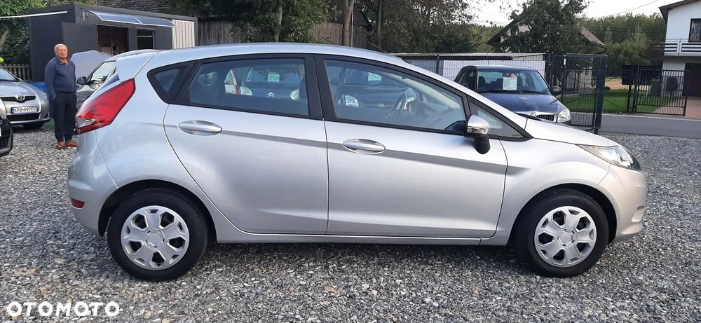 Ford Fiesta - 5