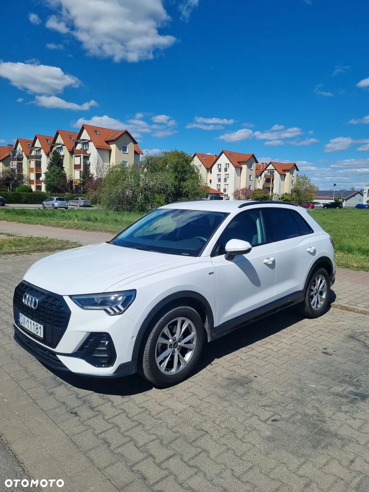 Audi Q3 35 TFSI mHEV S-Line S tronic - 1