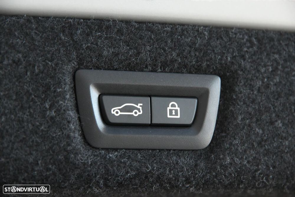 BMW 520 d Line Luxury Auto - 35