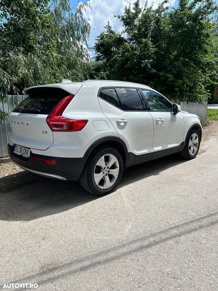 Volvo XC 40 D3 Momentum - 8