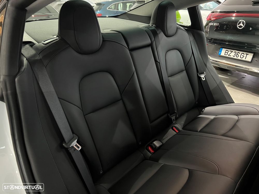 Tesla Model 3 Long Range Tração Traseira - 11