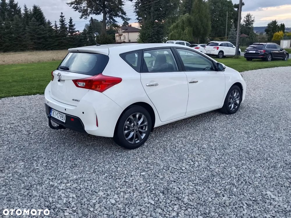 Toyota Auris 1.33 Dual-VVT-i Comfort - 4