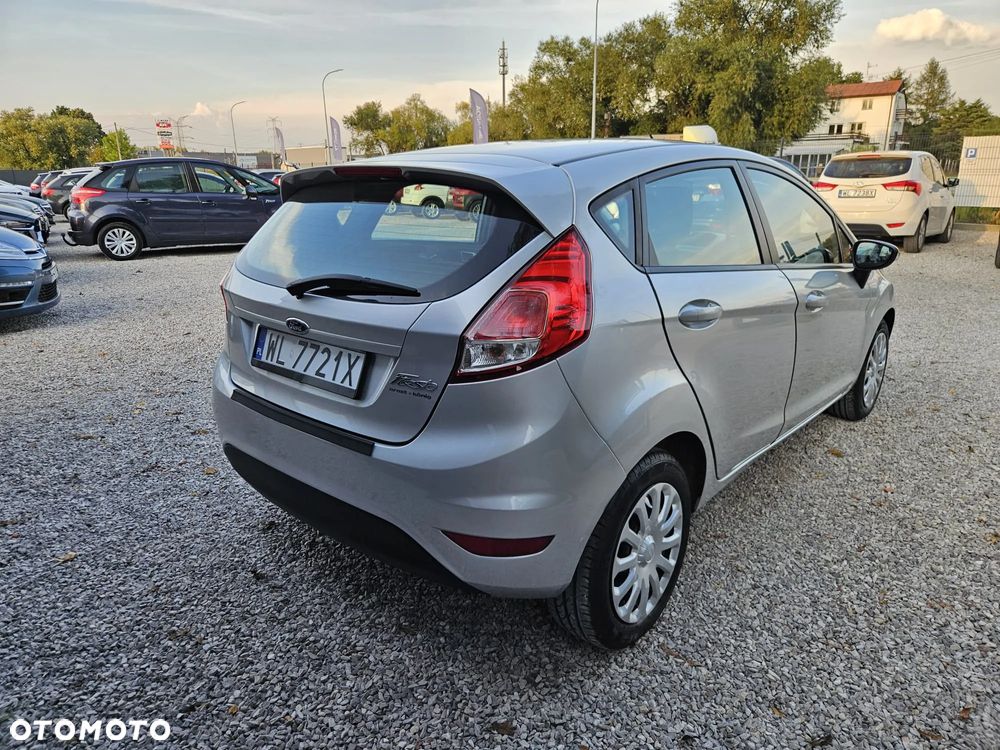 Ford Fiesta 1.25 Trend - 14