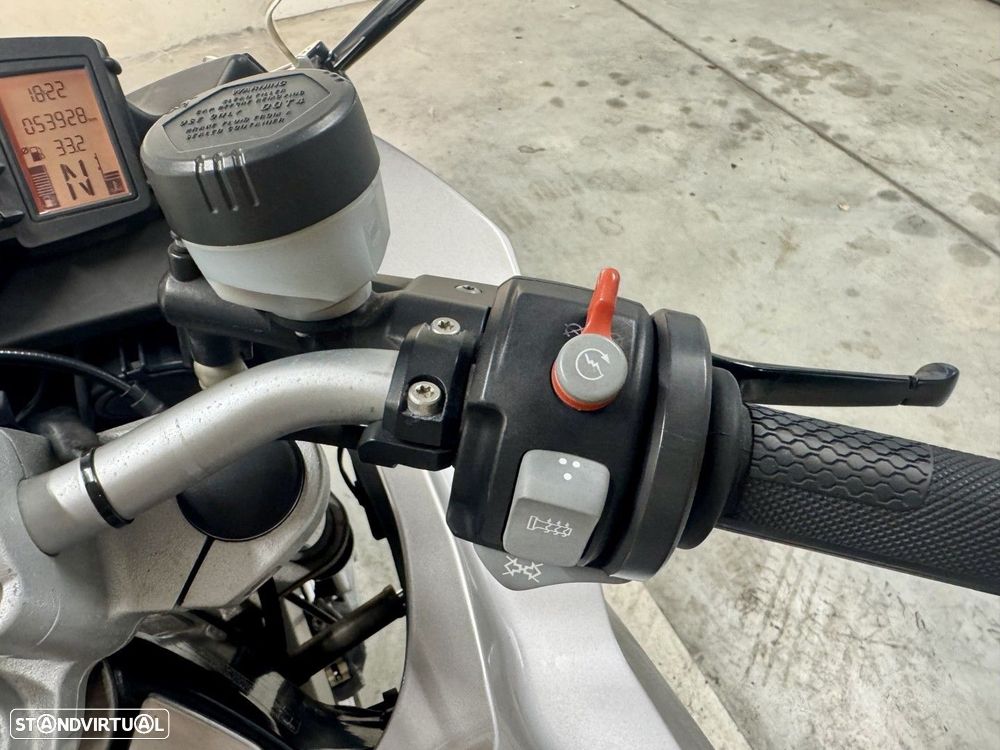BMW F 800 ST ST - 17
