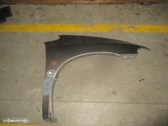 Guarda Lamas GL776 CHRYSLER VOYAGER 1999 PRETO Drt - 1