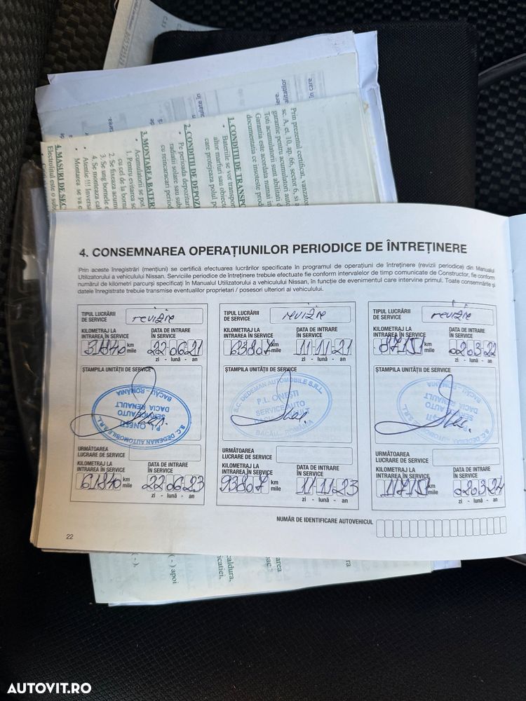 Nissan Navara Double Cab Visia - 33