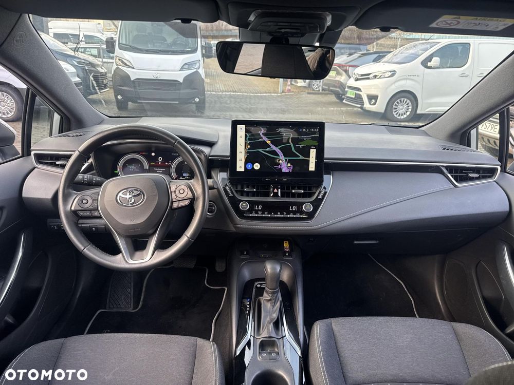 Toyota Corolla - 11