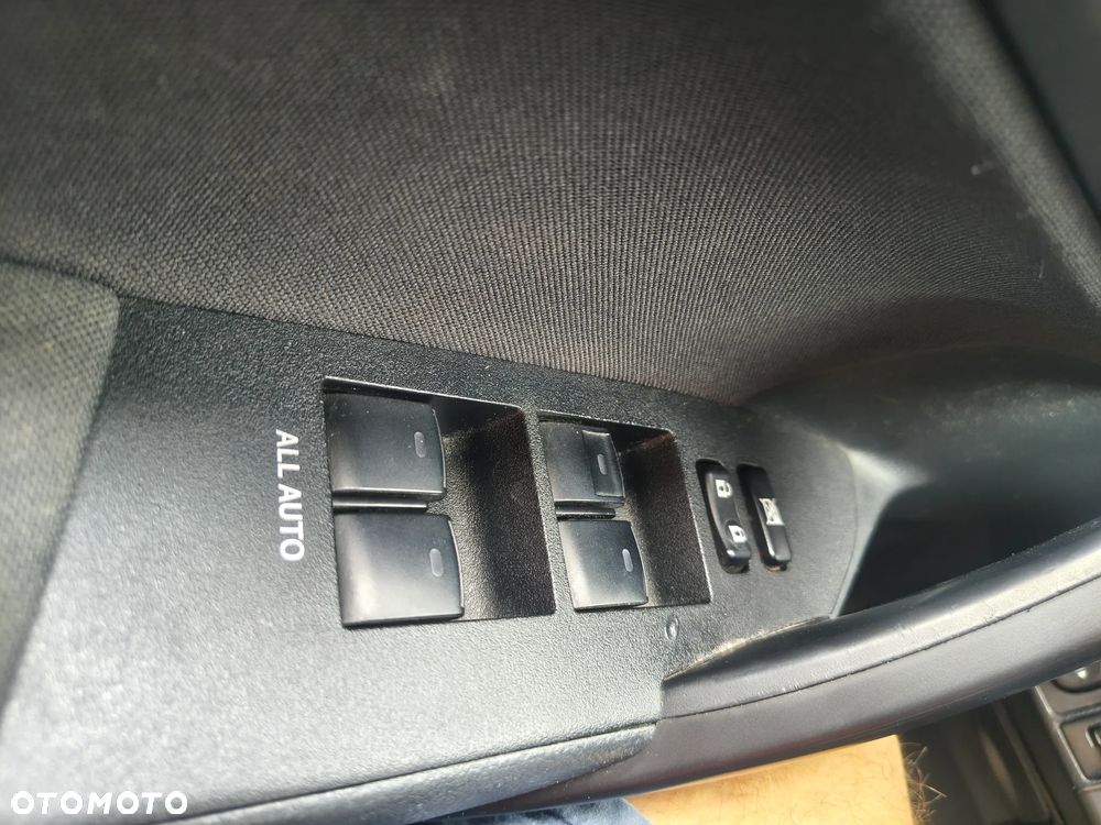 Toyota Corolla 1.6 Comfort - 17