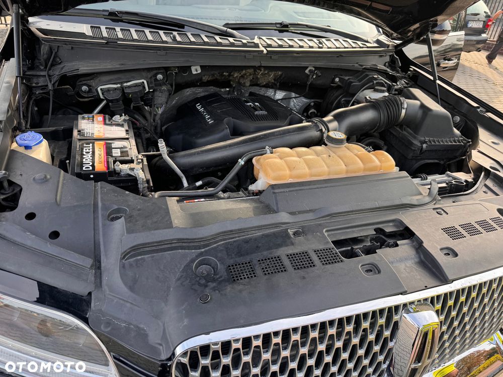 Lincoln Navigator - 33