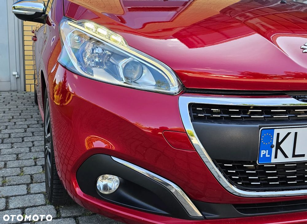 Peugeot 208 1.2 PureTech Allure - 13