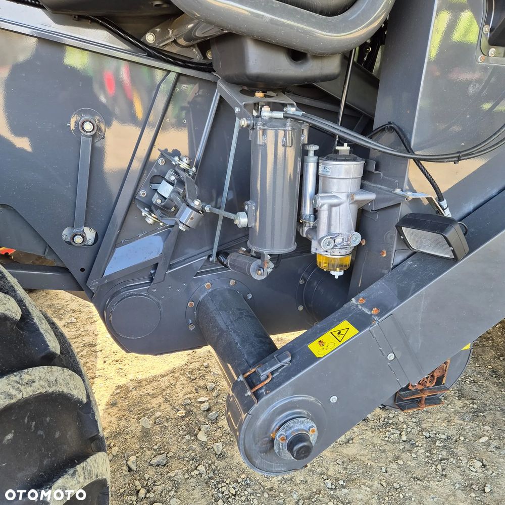 Claas Lexion 750TT z hederem - 22