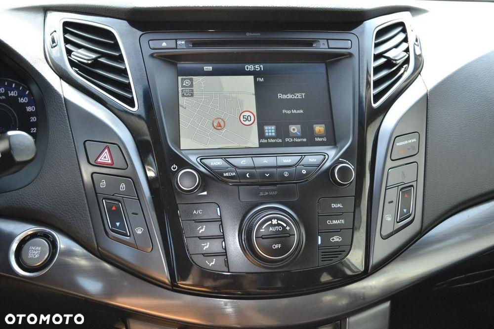Hyundai i40 Kombi 1.7 CRDi DCT Premium - 22