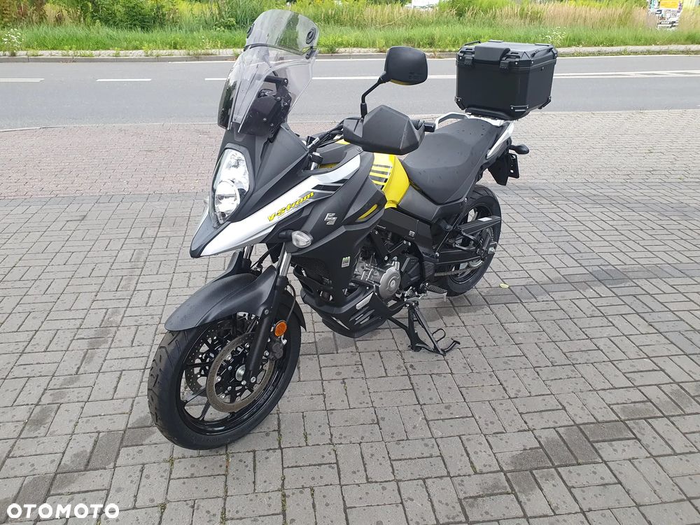 Suzuki V-STROM - 18