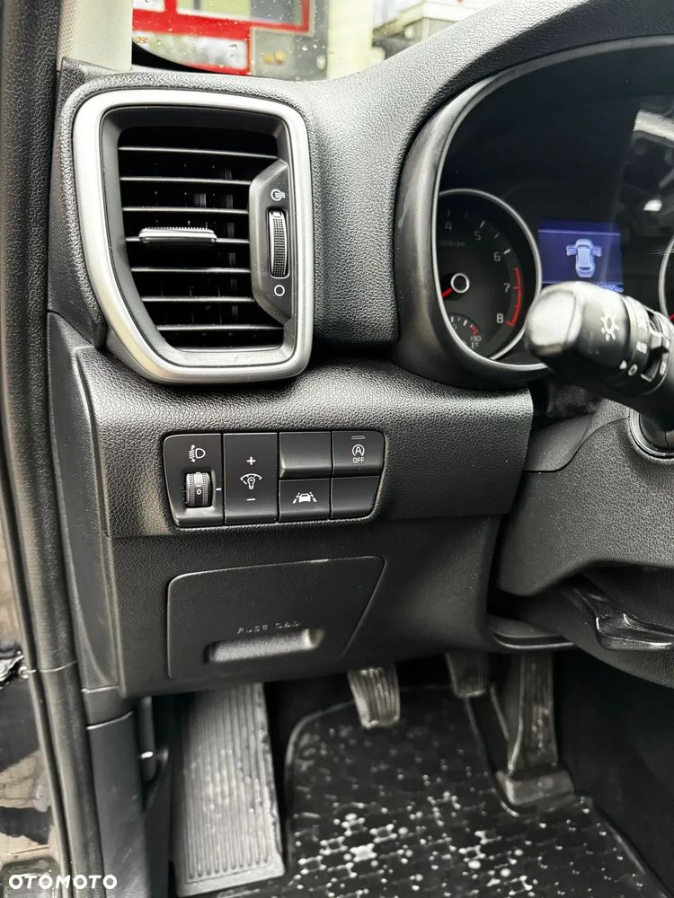 Kia Sportage 1.6 GDI L Business Line 2WD - 12