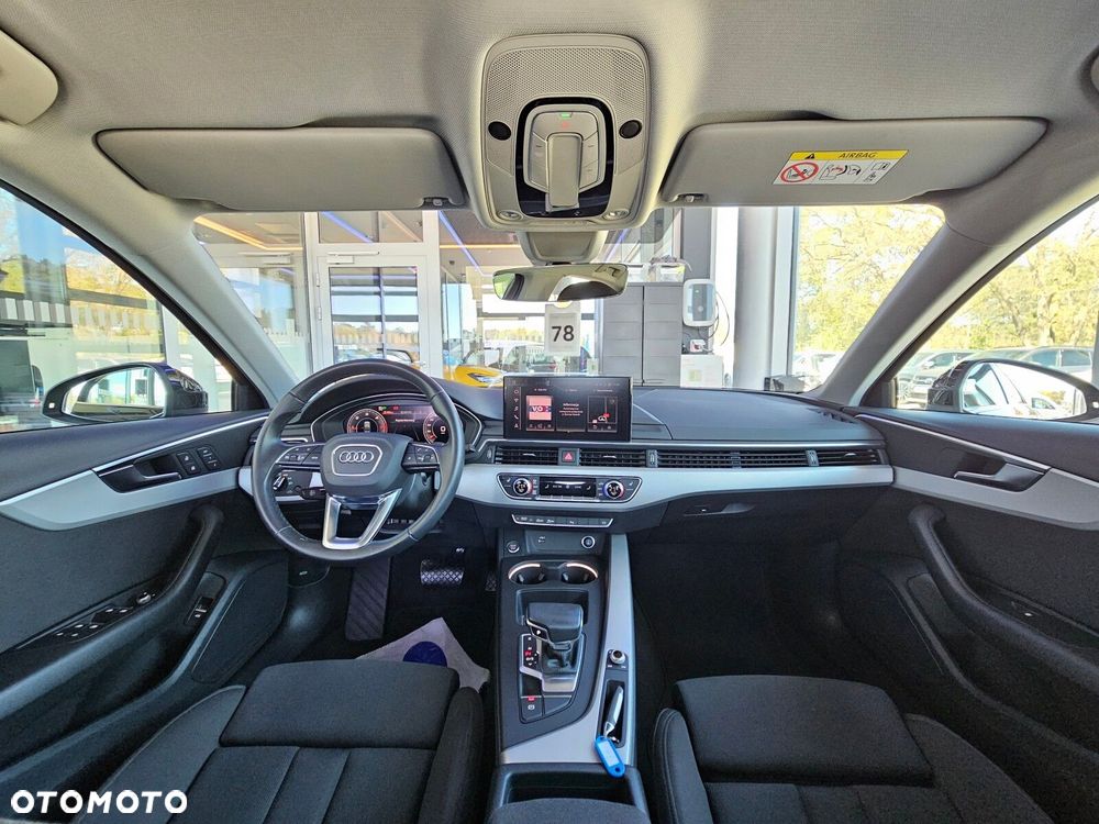 Audi A4 Limousine - 30
