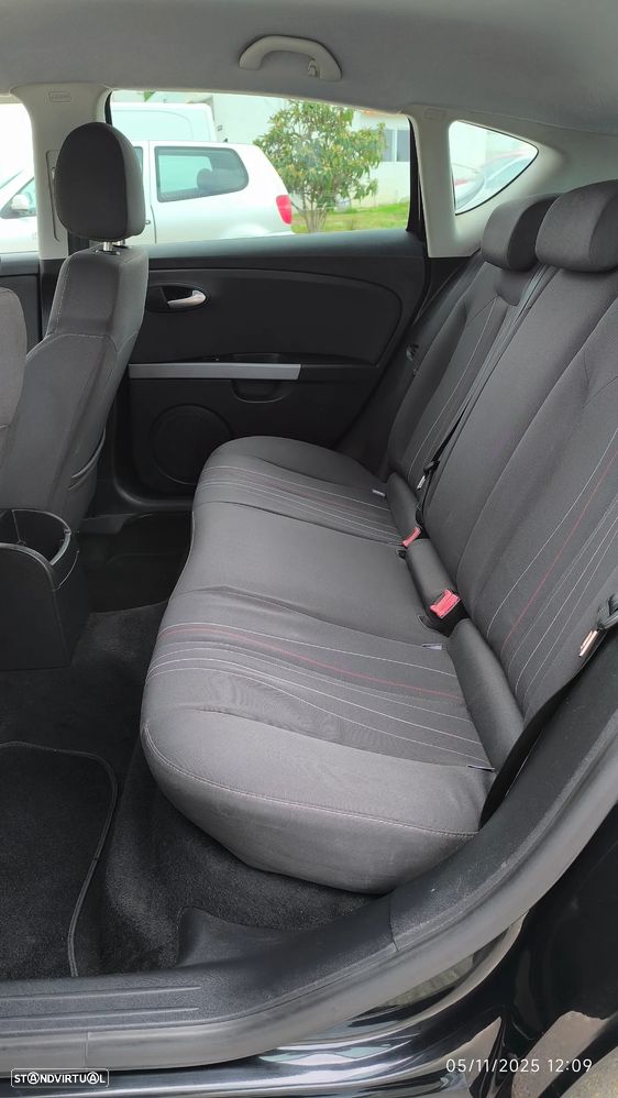 SEAT Leon 1.6 TDI Ecomotive Copa Plus - 9