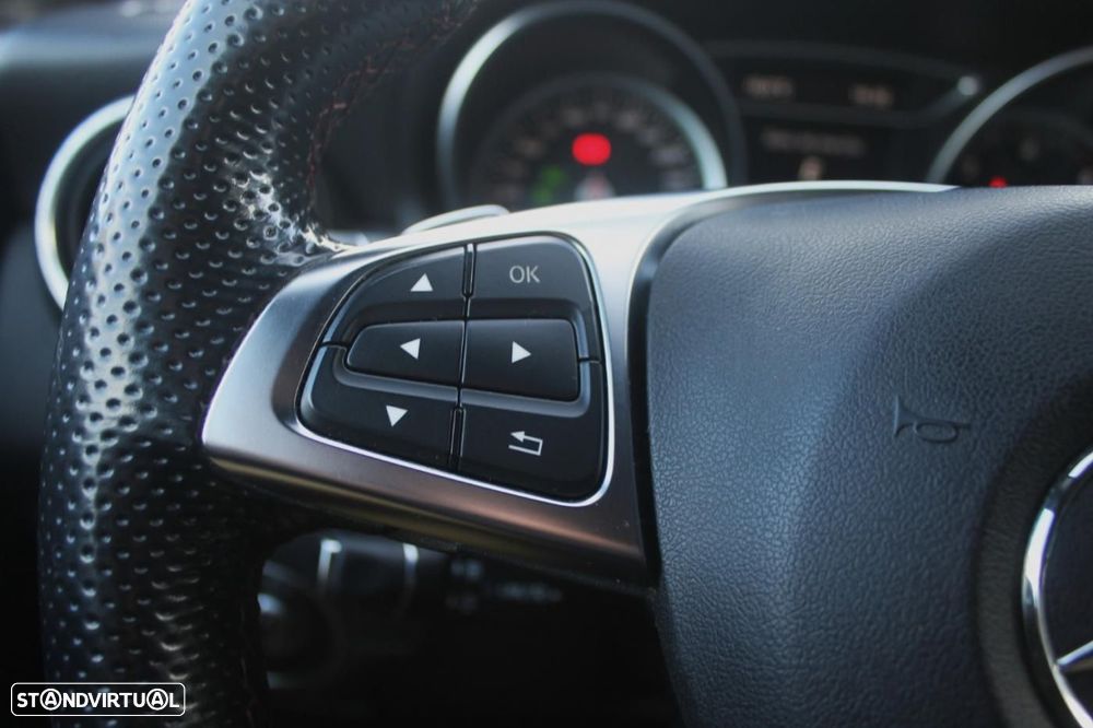 Mercedes-Benz CLA 200 d Shooting Brake AMG Line Aut. - 29