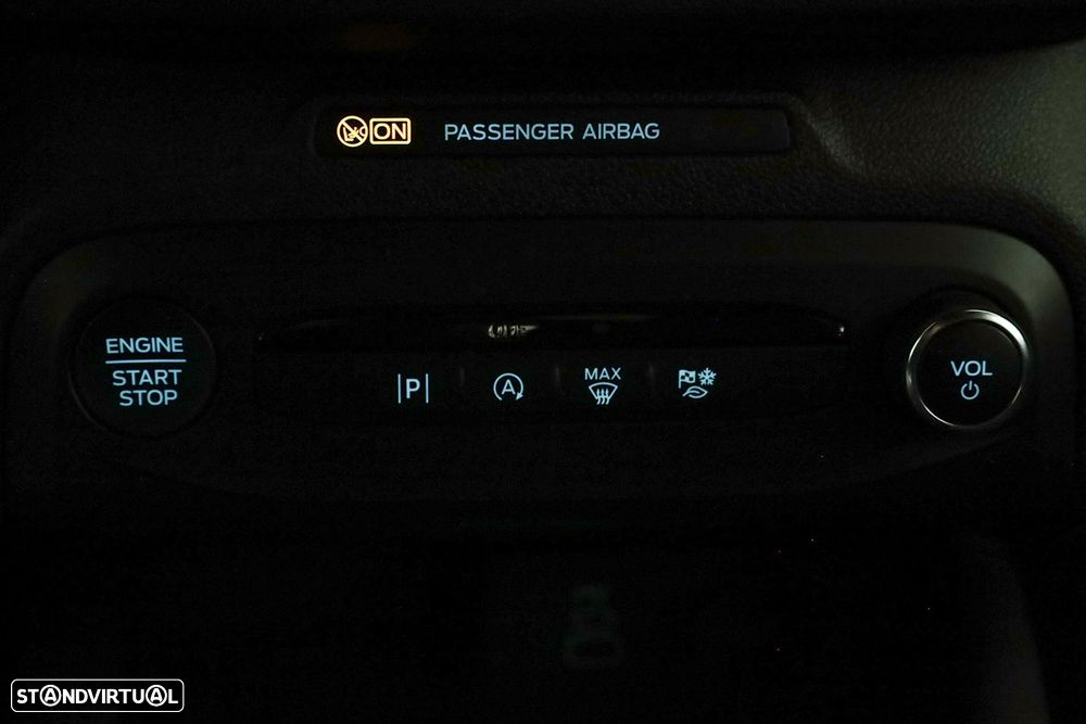 Ford Focus 1.0 EcoBoost MHEV ST-Line X - 13