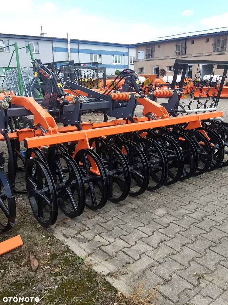 Mandam SPEC HD - 9