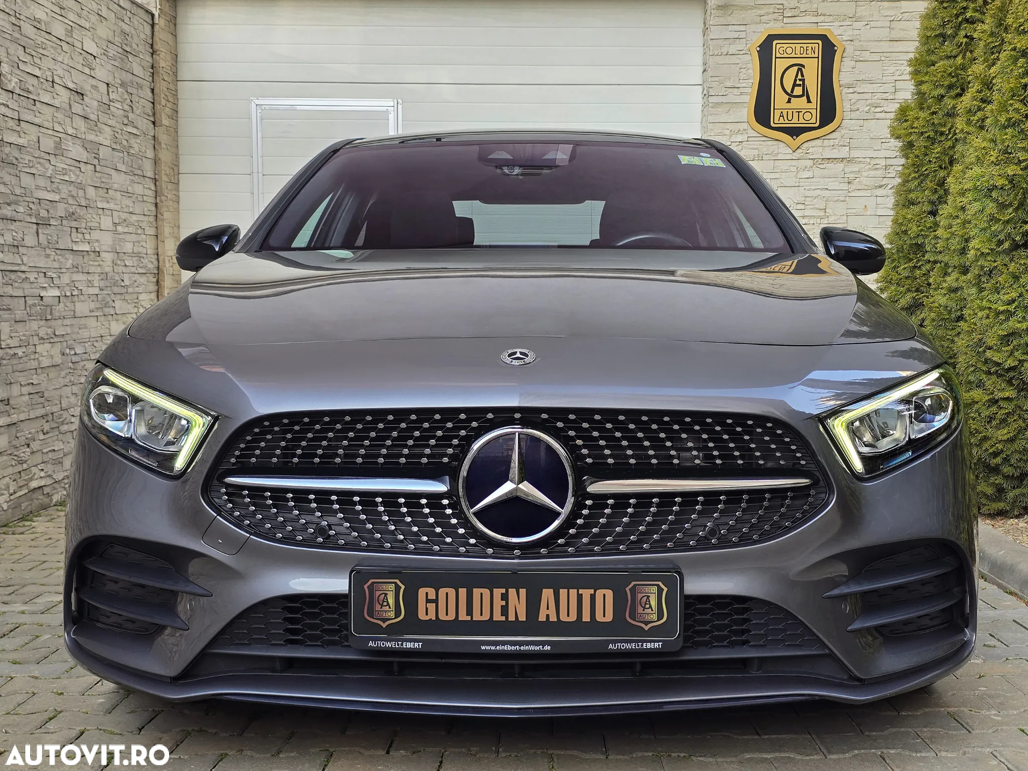 Mercedes-Benz A 250 4Matic 7G-DCT AMG Line - 23