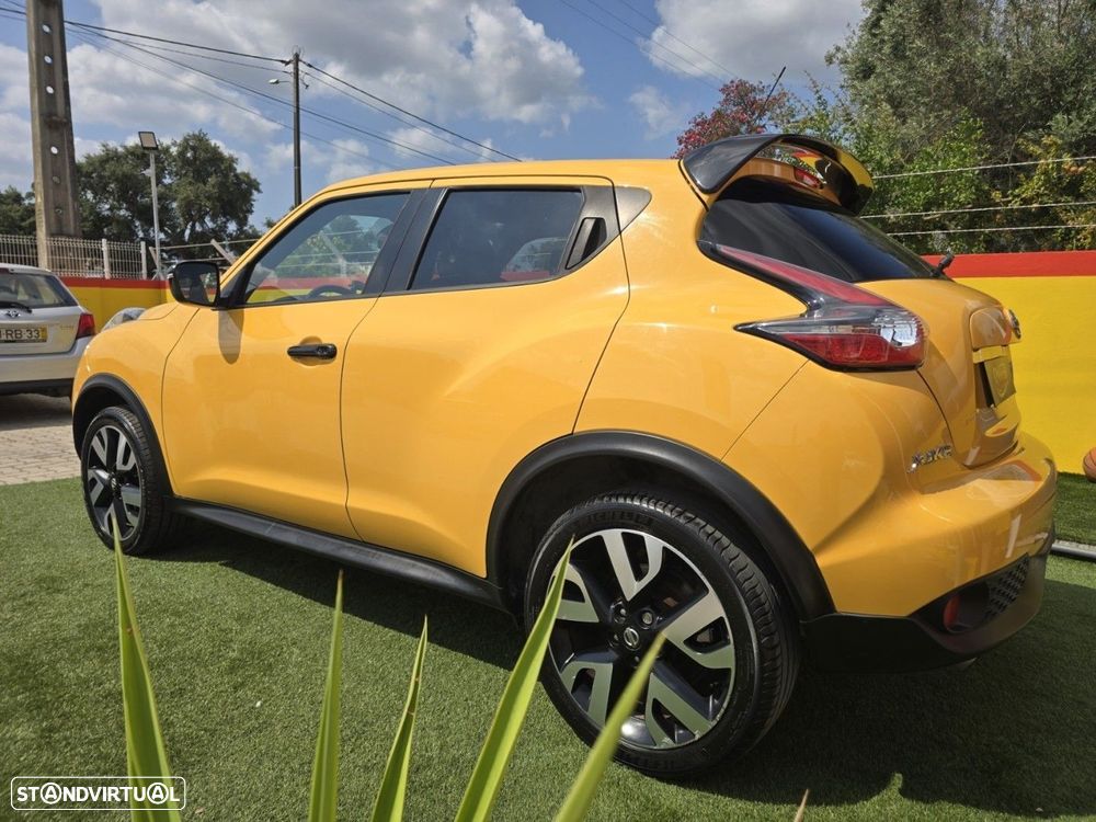Nissan Juke 1.6 DIG-T Tekna Premium Ext.1 Yellow S. — fotografia 4