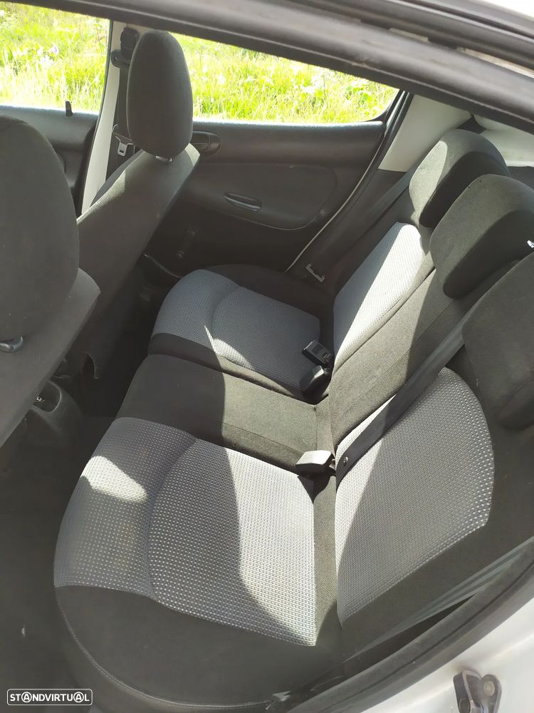 Peugeot 206 1.1 XR - 7