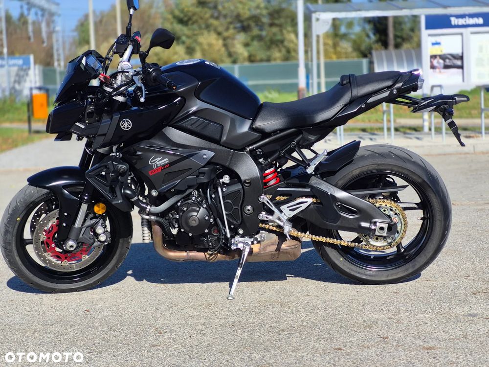 Yamaha MT - 4