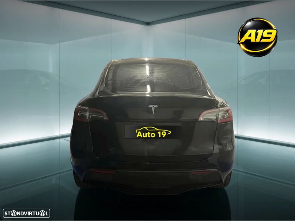 Tesla Model Y RWD - 9