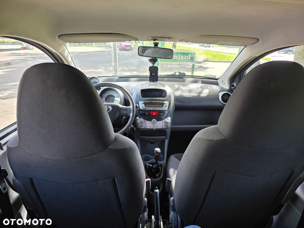 Toyota Aygo - 15