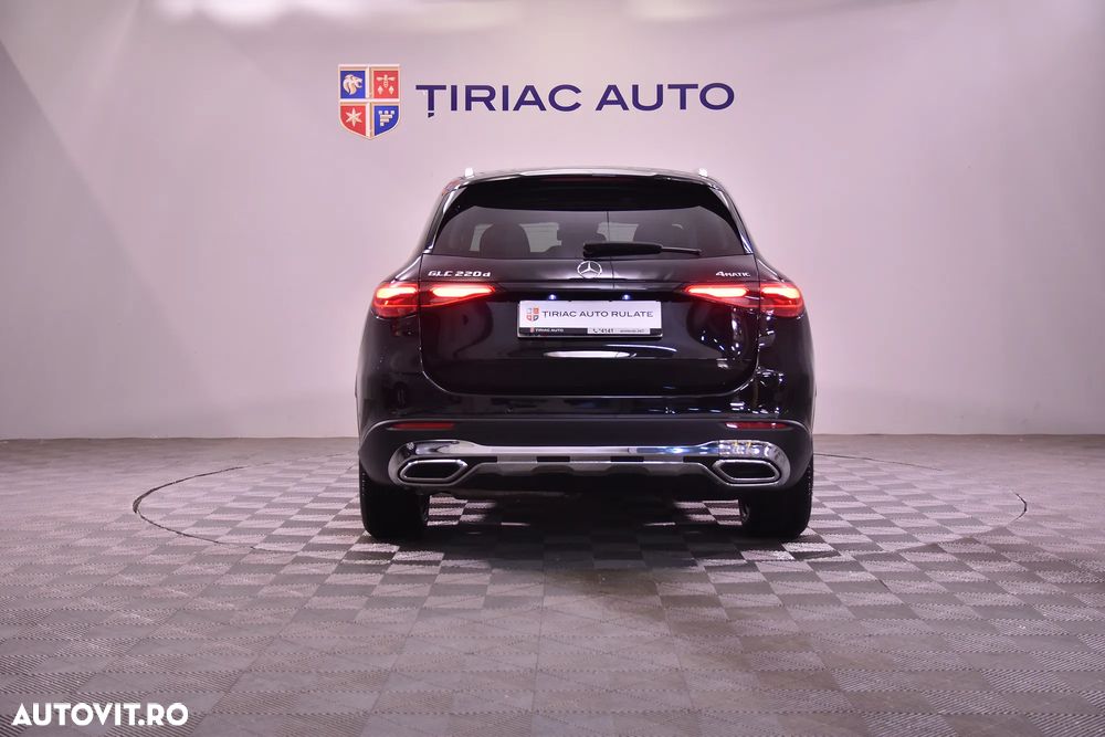 Mercedes-Benz GLC 220 d 4MATIC MHEV - 4