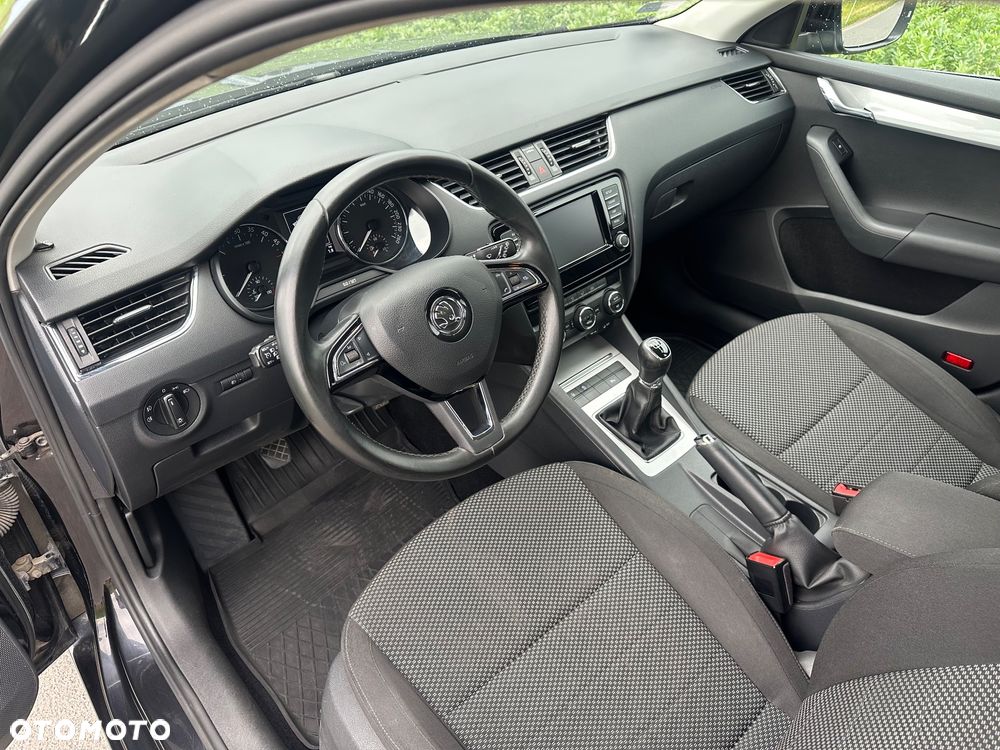 Skoda Octavia 1.6 TDI Ambition - 25